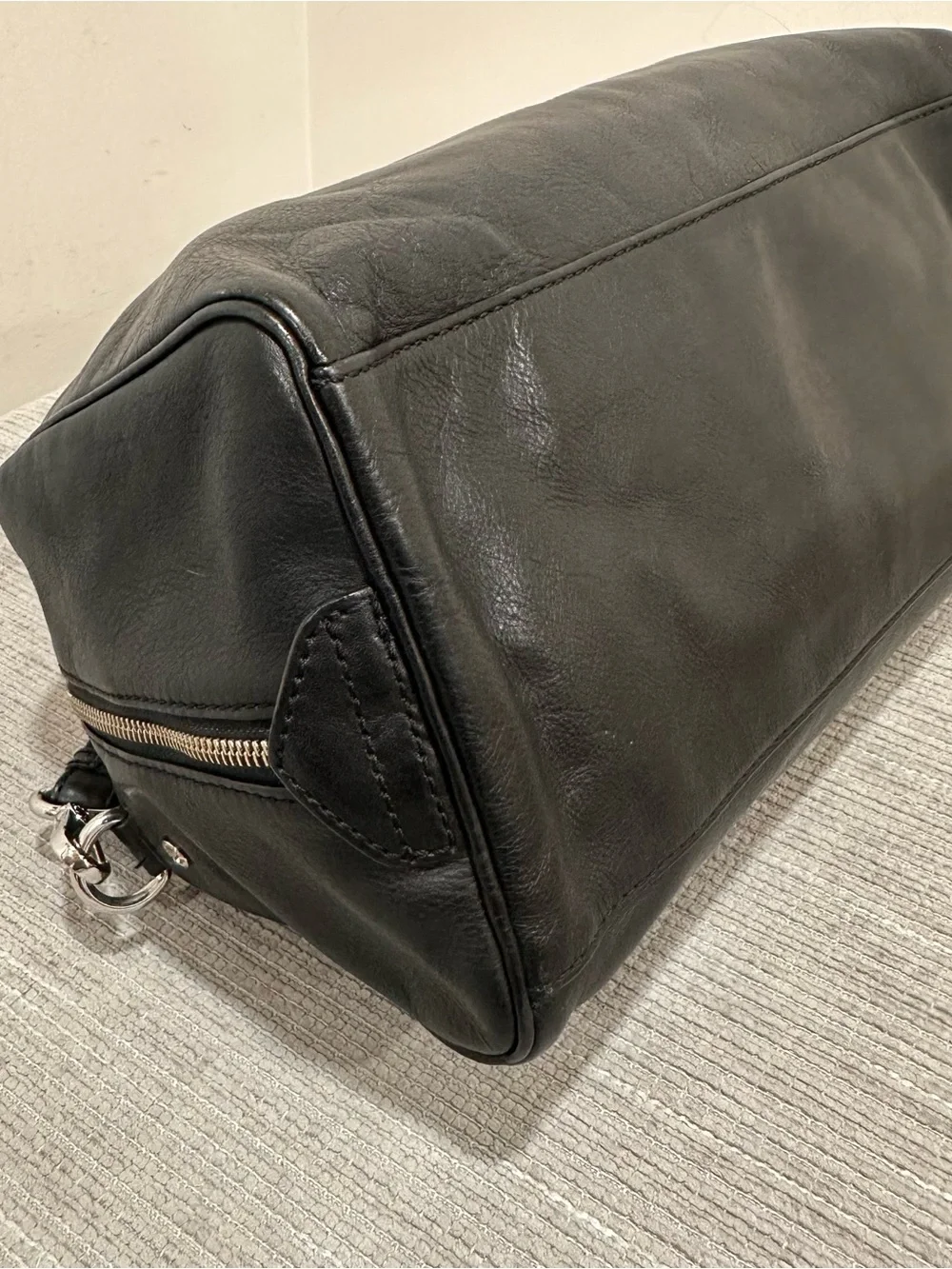 VTG Marc by Marc Jacobs Nobody’s Home Black Leather Satchel Bag Top Handle